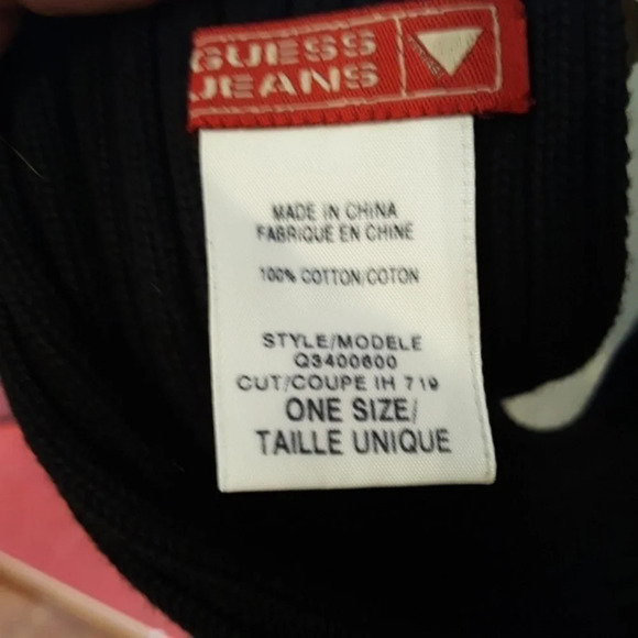 Guess black. pocket muffler - Picture 2 of 4